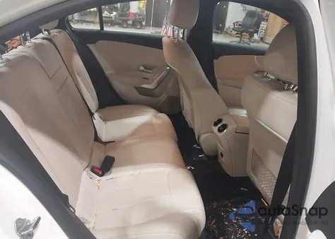 2022 Mercedes-Benz A 220 4Matic из США, поврежденный, VIN W1K3G4FB6NJ361197